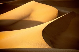 Picture of sand dune in the Sahara desert of Morocco.