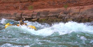 grand-canyon-rafting-rapids